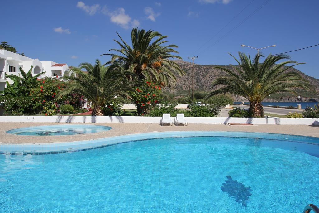Mediterranean Hotel Карпатос Екстериор снимка